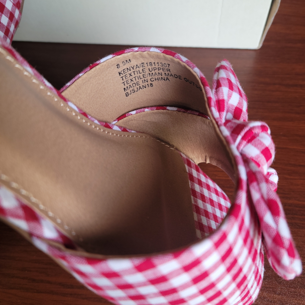 Esprit Kenya Slip- On Sandals - Picture 5 of 12